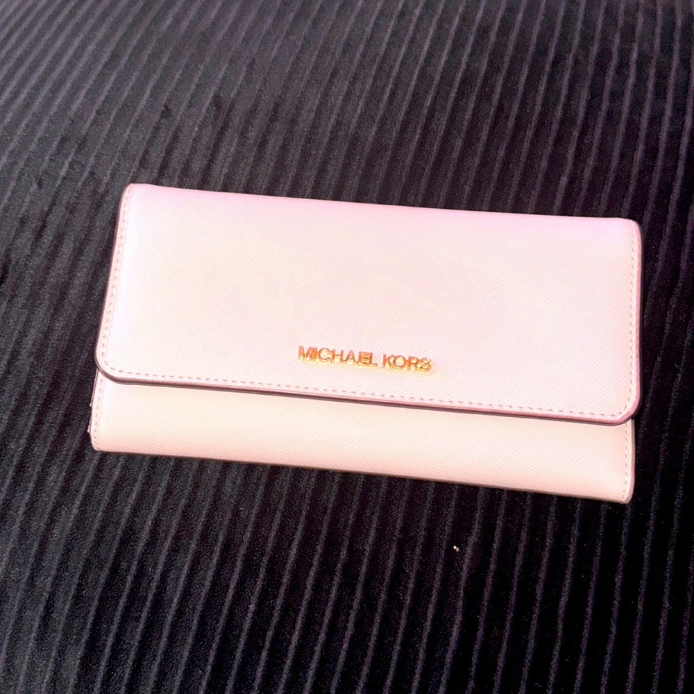 Michael Kors wallet